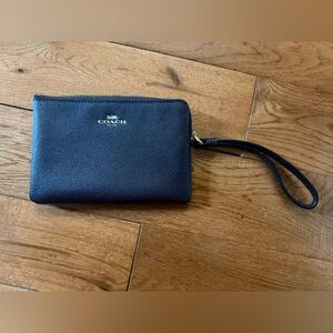 Coach Corner Zip Wristlet
